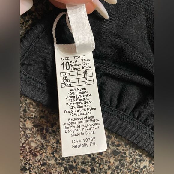 Seafolly NWT Essentials Fixed Triangle Bikini Top Black Size 6 - Picture 10 of 16